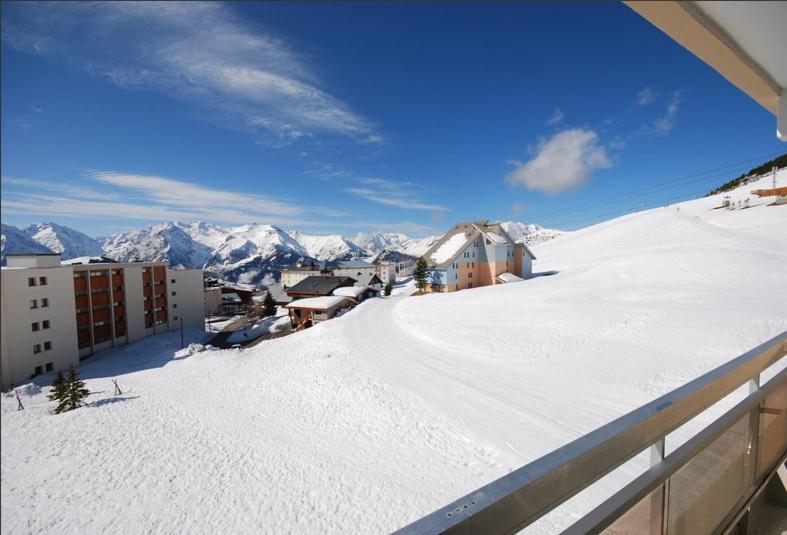 Hotel Le Dome Alpe d'Huez Exterior foto